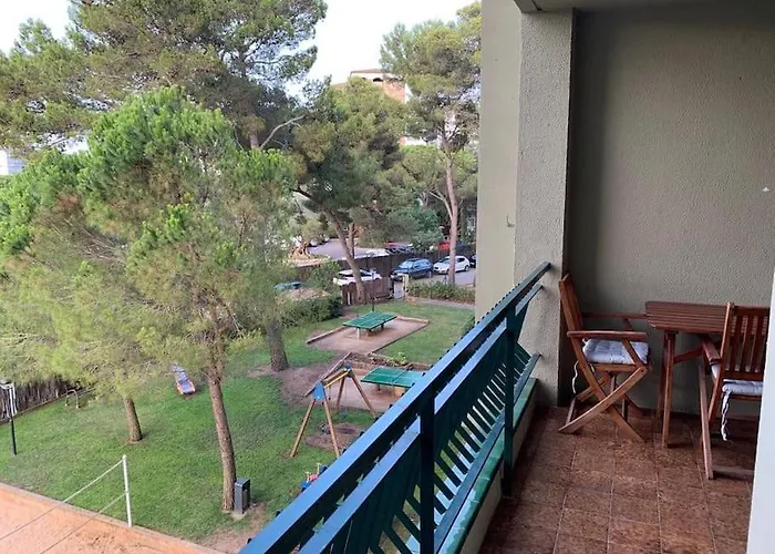 Amplio Con Piscina Al Lado De La Playa Apartamento